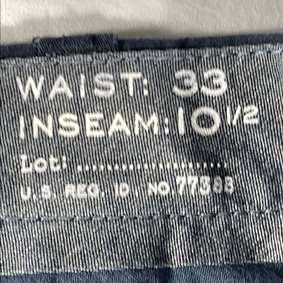 J. Crew mens navy blue Stretch basic flat front 10" chino shorts - size 33 - Picture 5 of 13